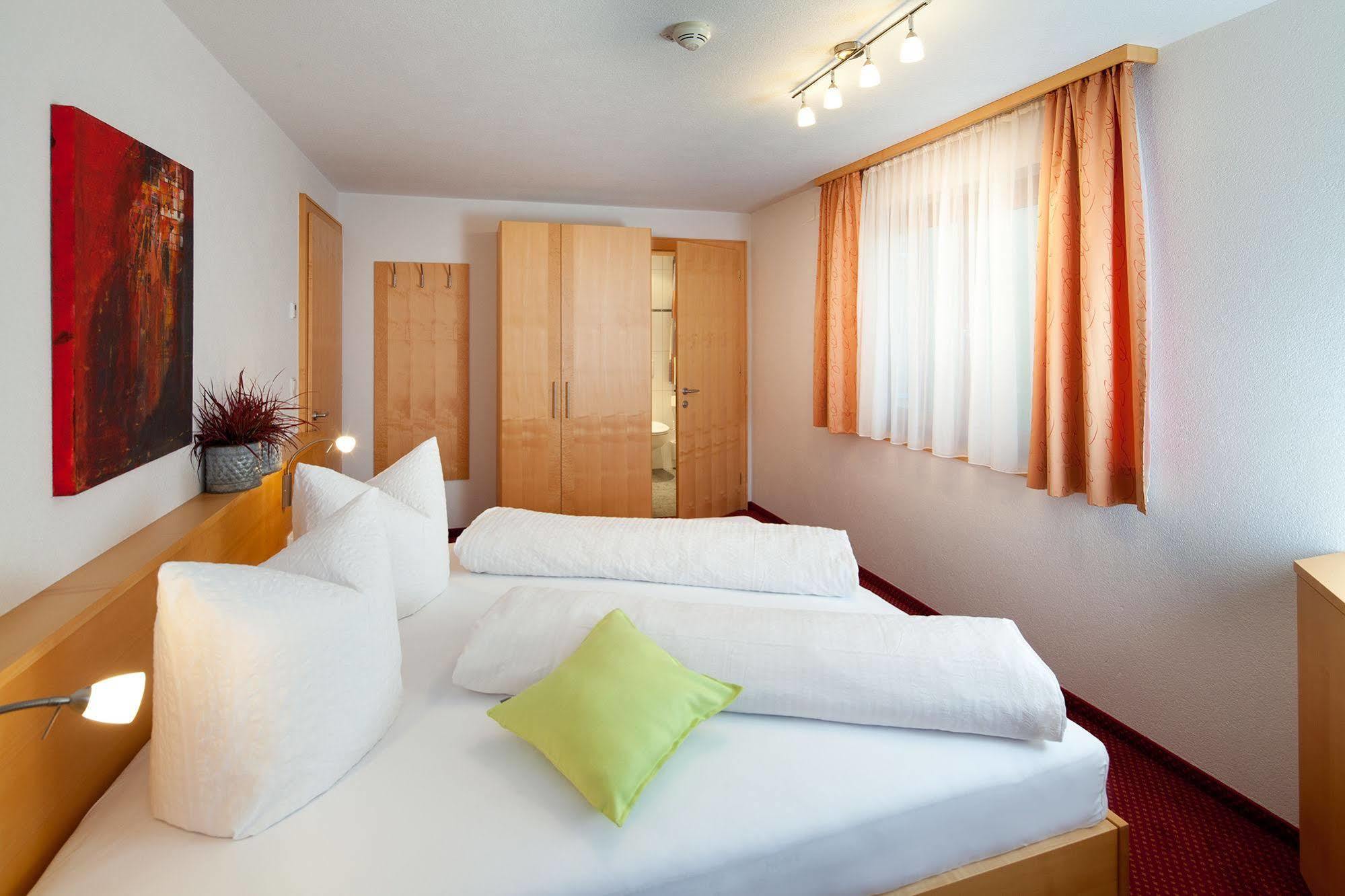 Aparthotel Brunnenhof Damuels Exteriör bild