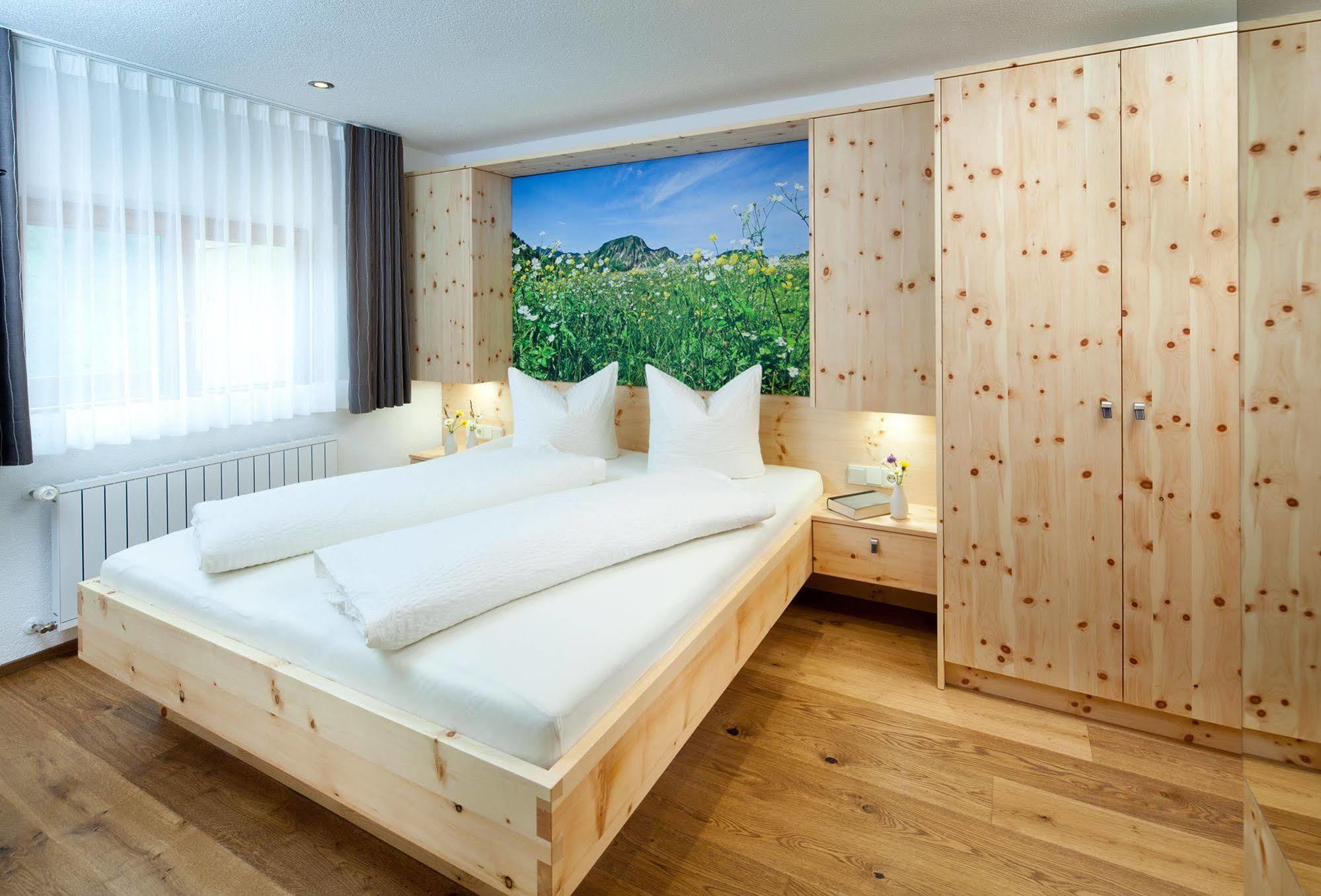 Aparthotel Brunnenhof Damuels Exteriör bild
