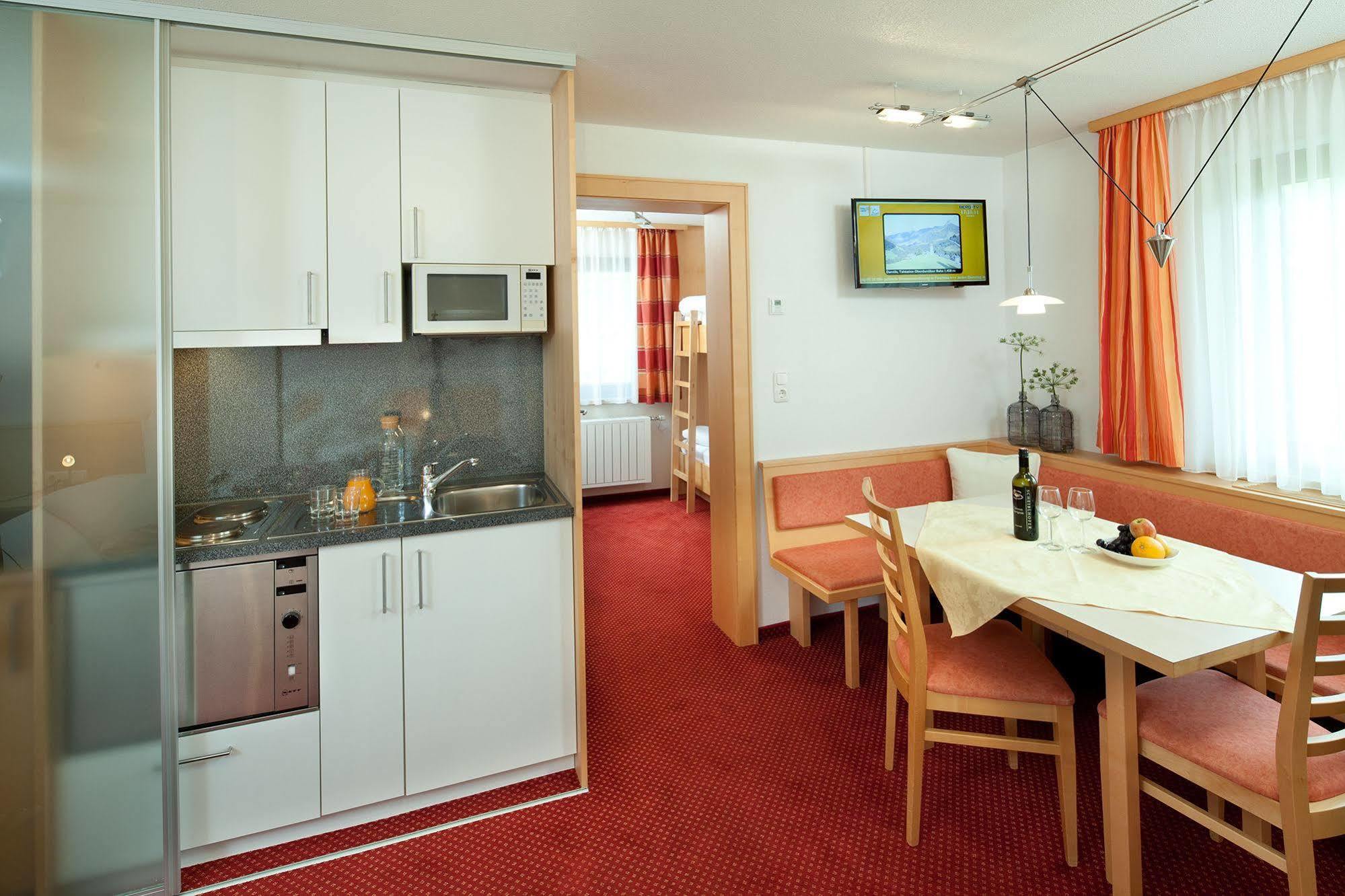 Aparthotel Brunnenhof Damuels Exteriör bild