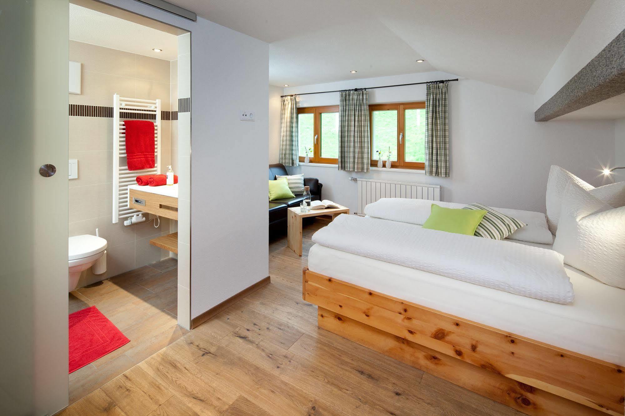 Aparthotel Brunnenhof Damuels Exteriör bild