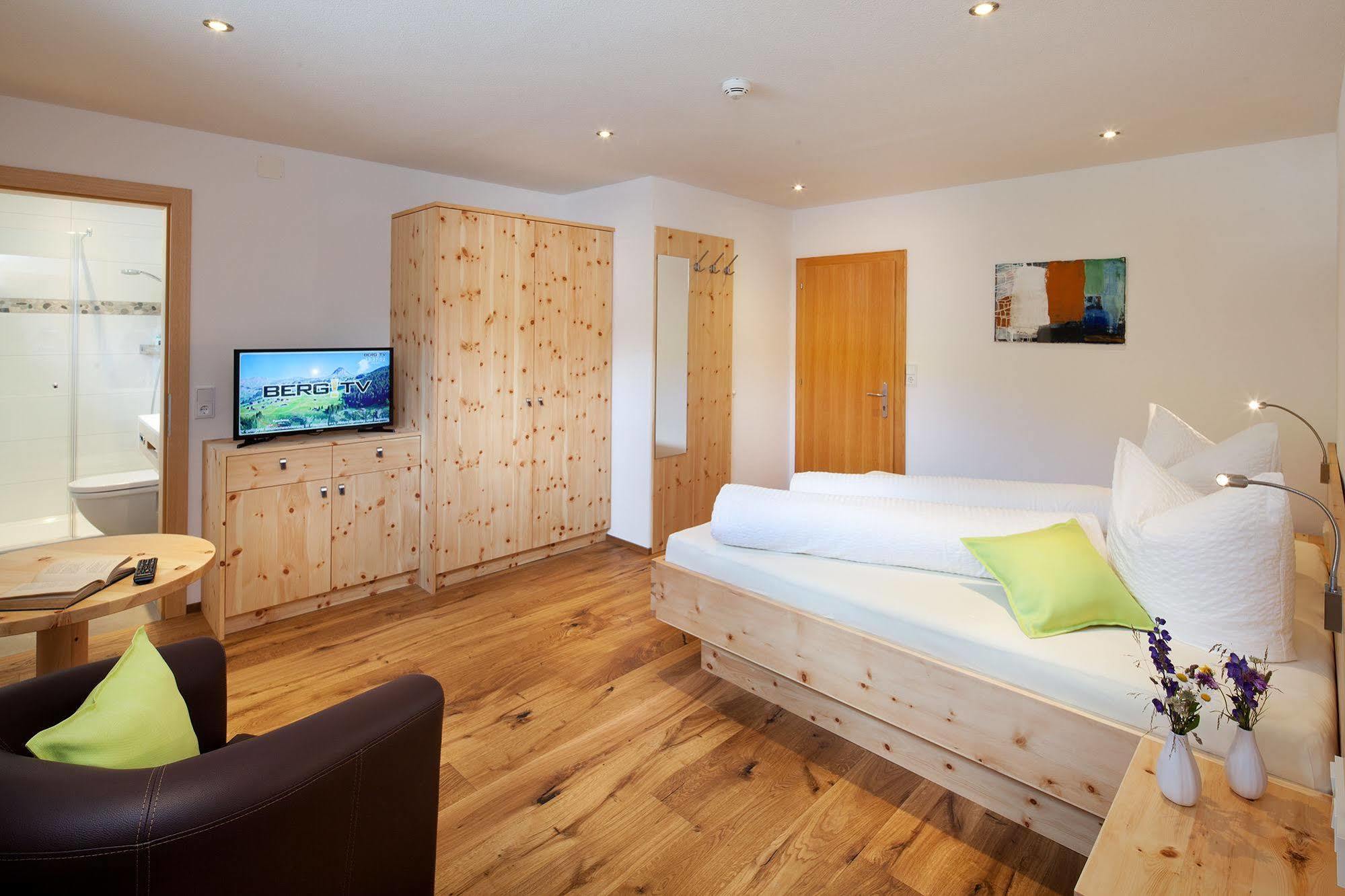 Aparthotel Brunnenhof Damuels Exteriör bild